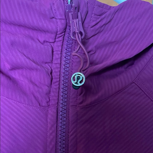 Purple Athletic Jacket with Hood and Fitted Design - Picture 3 of 5